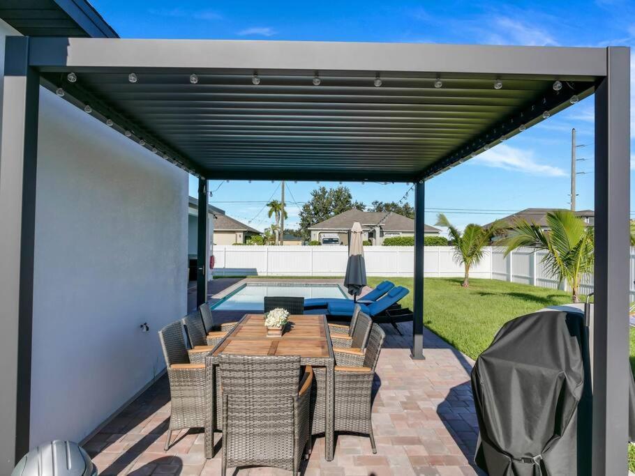 Casa Sevilla, Heated Pool, Sleeps 9, 4B3B Cape Coral Exterior foto